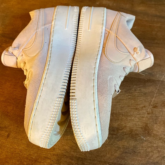 ✨Nike Blush Pink Suede Air Force One Platform Sneakers✨ - Picture 2 of 11